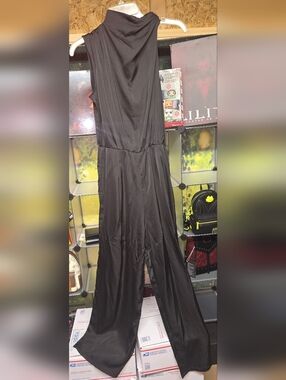 #31 Black Sleeveless Wide-Leg Jumpsuit W Pockets